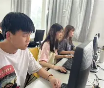 浙江队窗口期战术微调，志在德甲名次提升，气氛紧张，身体对抗强度拉满