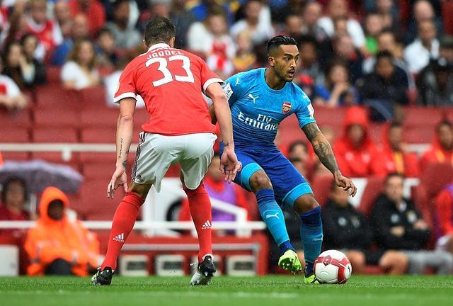 海岛100%刷新地点信号枪